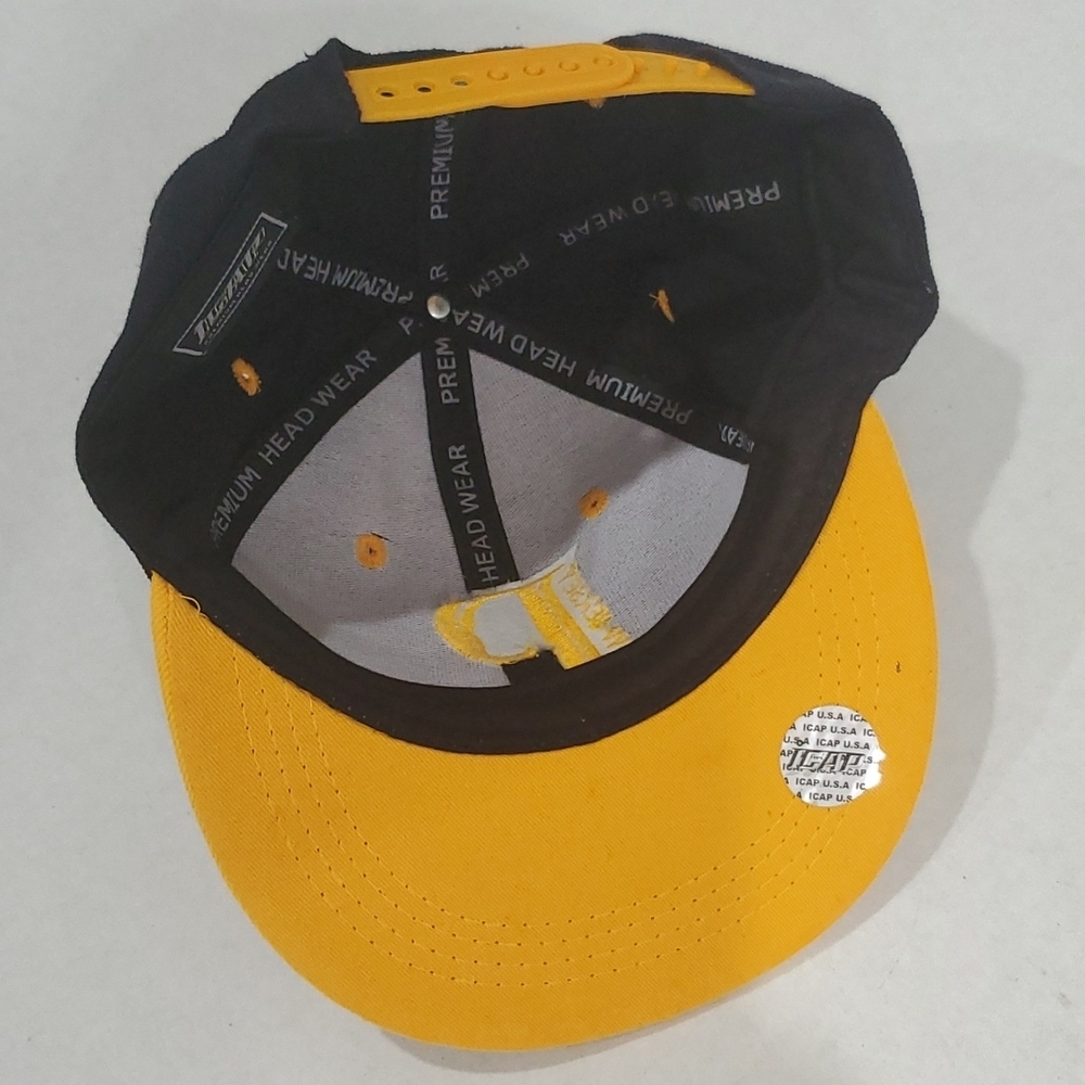 Snapback hat - Picture 4 of 6